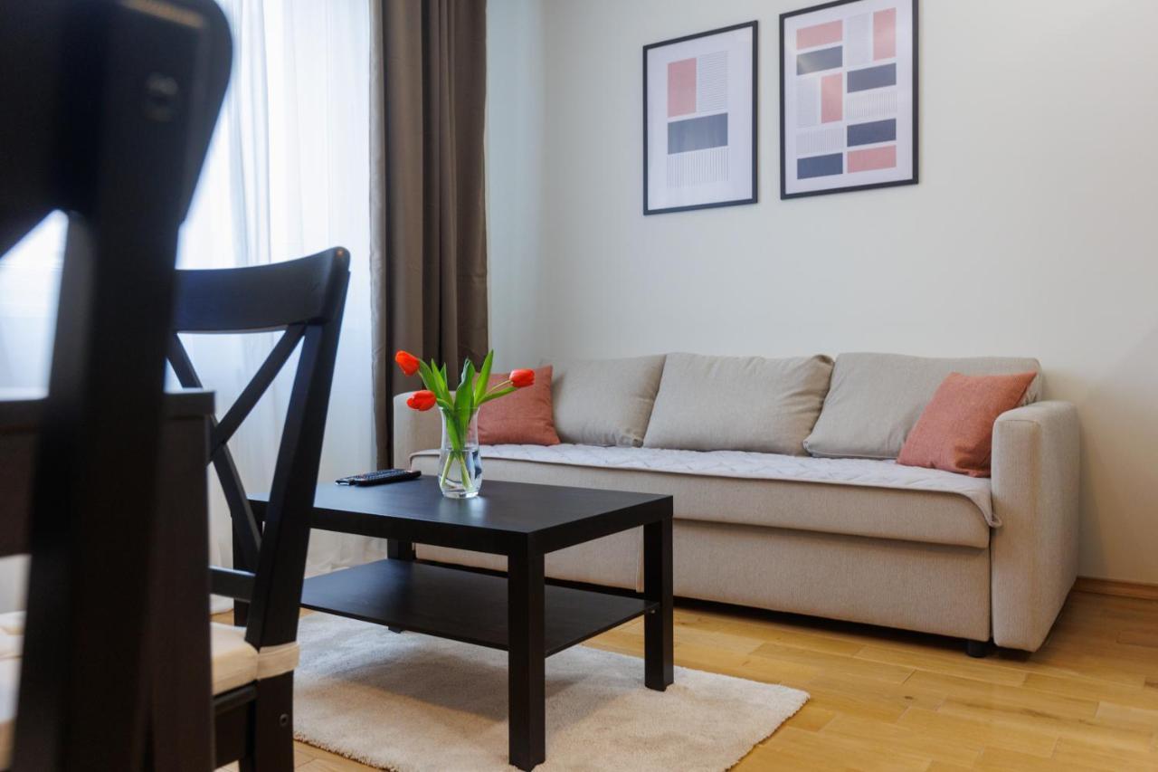 Black & White Apartment Subotica Exterior foto